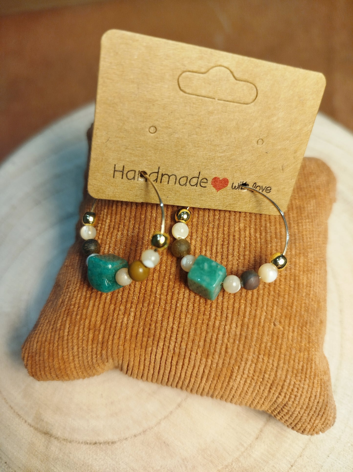 Boucles d'oreilles créoles dorées et Amazonite
