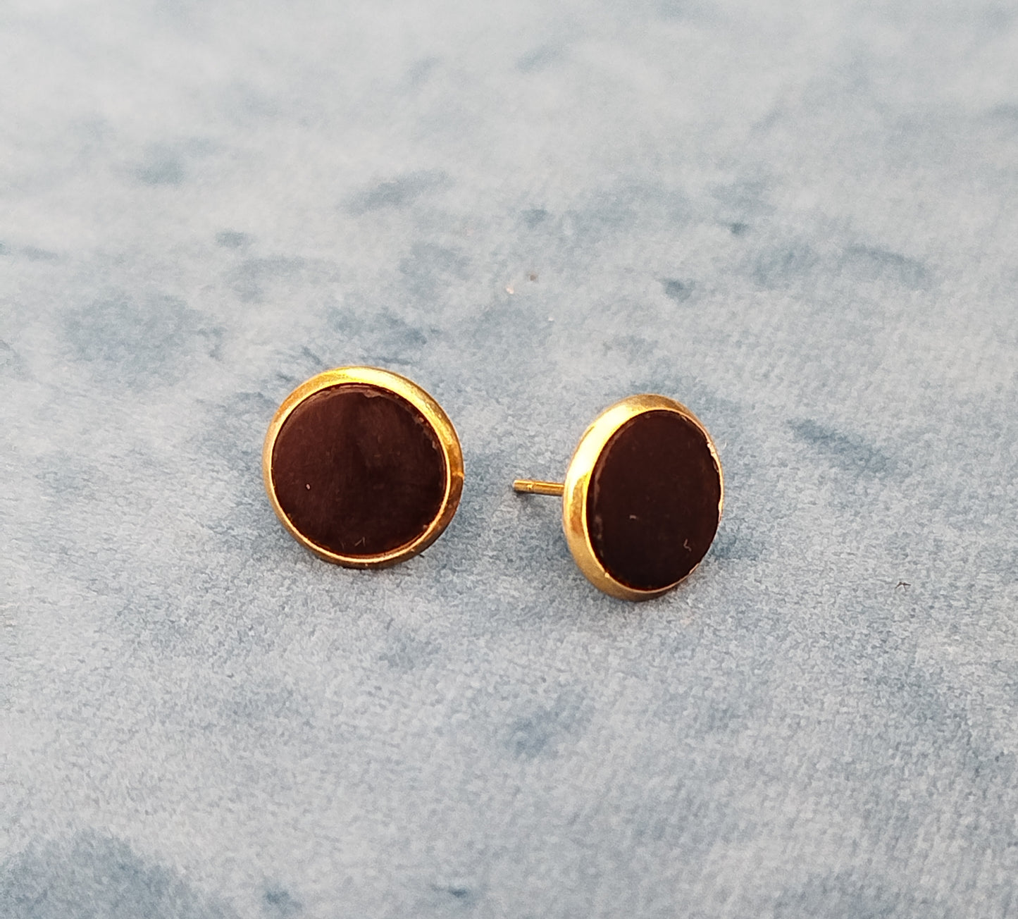 Boucles d'oreilles dorées et Onyx