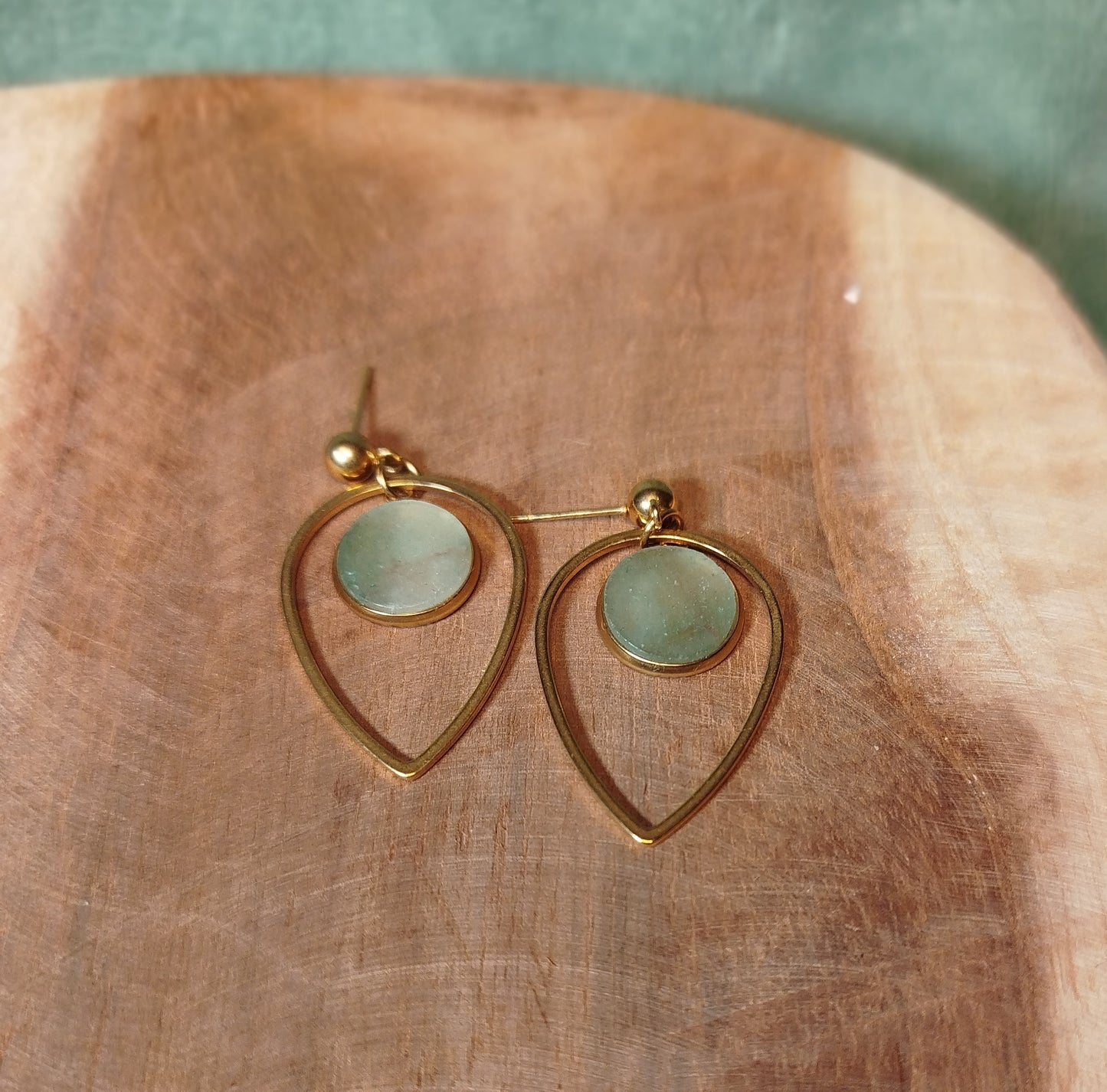 Boucles d'oreilles laiton doré et Aventurine